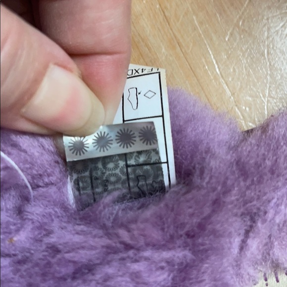 EEUC ladies size 5 UGG slipper flip flop - Picture 4 of 4